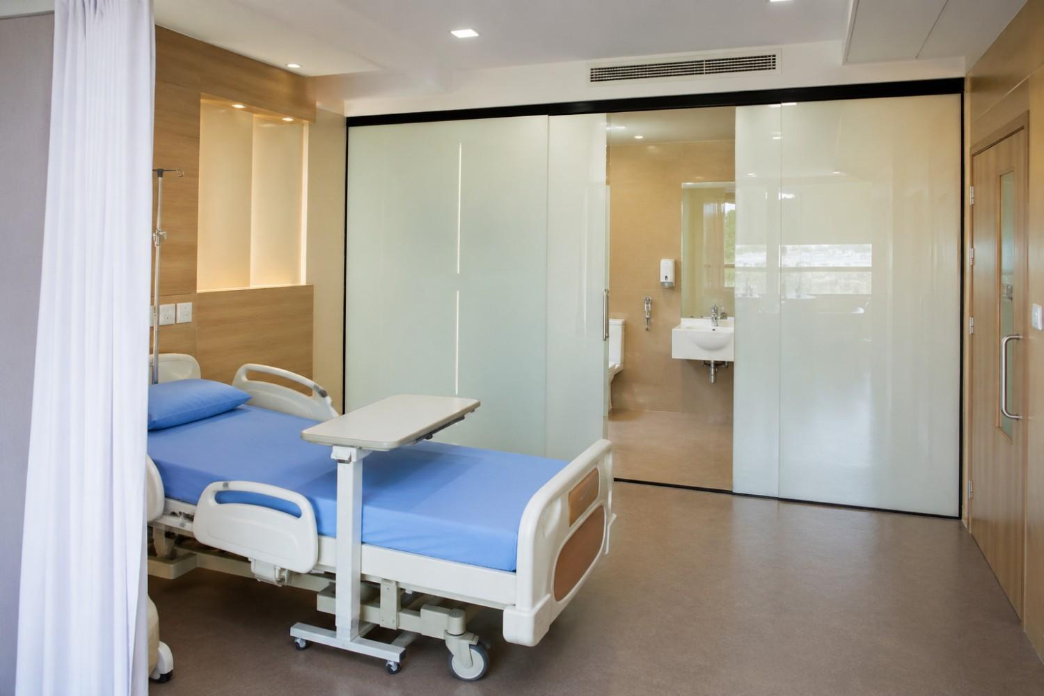 Why Switchable Privacy Glass is Ideal for Modern Hospitals